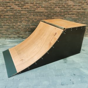 Quarterpipe